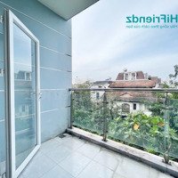 Studio Ban Công Lớn - Tách Bếp - Máy Giặt Riêng