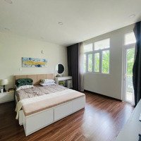 Cho Thuê Villa Park Căn 8X17M - Full Nội Thất 23 Triệu/Tháng. Liên Hệ: 0909121556