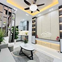 Bán Nhà Riêng Tại Văn Chương, Đống Đa, Hà Nội, 5,15 Tỷ, 21M2 Full Nội Thất Chỉ Về Ở Luôn, Nở Hậu.