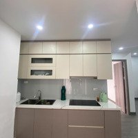 Bán Chung Cư 137 Nguyễn Ngọc Vũ, 3 Phòng Ngủfull Nội Thất View Thoáng Mát. Liên Hệ: 0985429339