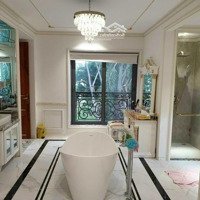 Duy Nhất! Bán Nhà Góc 2 Mặt Tiền Trần Nhật Duật, Quận 1.Diện Tích6X18M, 4 Tầng - Hđt 120 Triệu - Giá Bán 35 Tỷ