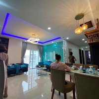 Cho Thuê Căn Hộ 3 Phòng Ngủ 2 Vệ Sinh106M2 Oriental Plaza Full Nội Thất - 17 Triệu - Liên Hệ: 0707913018