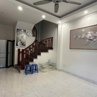 Cho Thuê Nhà Đầu 56 Thạch Cầu Long Biên 8 Triệu 4 Tầng Nhà Mới Đẹp Full Đồ Mới