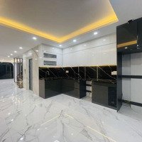 Nhà Xây Mới Đẹp -Kinh Doanh Văn Phòng Kết Hợp Ở - Thiết Kế Sân Vườn - Ô Tô Ngủ Trong Nhà