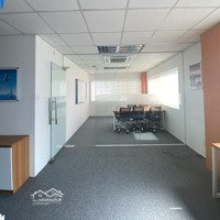 Cho Thuê Văn Phòng Quận Phú Nhuận (Đường Trương Quốc Dung) - 85M2 - 100M2 - 180M2, Gần Sân Bay