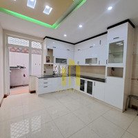 Thuê Ngay Nhà Phố Phường An Khánh Đường Xe 12M 2 Lầu Chỉ 22 Triệu