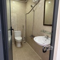 Quận 10, Cho Thuê Phòng, Khu An Ninh, Tiện Nghi, Máy Lạnh, Máy Giặt, Tủ Quần Áo, Toilet Riêng, Nệm