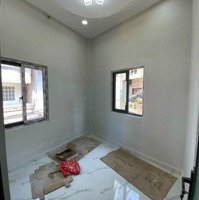 Chính Chủ Cần Bán Nhà 16.7M2, Nhà Hẻm 2/ Lạc Long Quân, Quận 11