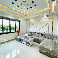 Cô Hà Bán Nhà Huỳnh Tịnh Của P8 Q3.Diện Tích72M2 Giá Bán 3Tỷ68 Gần Trường Nguyễn Thái Sơn. Đang Chothuê 35 Triệu