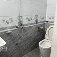 Bán Nhà Mặt Phố Hồ Tùng Mậu, 24 Tỷ, 70M2, Giá Siêu Hời, View Đẹp, Cầu Giấy, Hà Nội