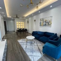 Vợ Chồng Tôi Bán Căn 2 Phòng Ngủ 90M2 View Trực Diện Sông Hồng Tại Sun Ancora Lương Yên