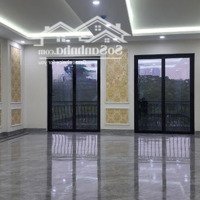 Bán Nhà Mặt Phố Nguyễn Khang - 8 Tầng Thang Máy, Vỉa Hè Rộng, 64M2, Giá Bán 34.5 Tỷ!