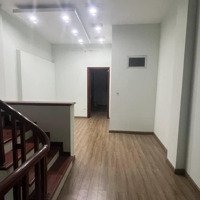 Bán Nhà Tại Hà Đông Cách Mặt Đường Quang Trung 30M - 70M2 5 Tầng Mt5M - Ngõ To Rộng Kinh Doanh Tốt