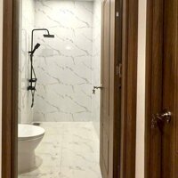 Bán căn hộ Vstar  đường Phú Thuận, P.Phú Thuận, Quận 7 Dt: 116m, 3pn, 2wc tặng nội thất cao cấp