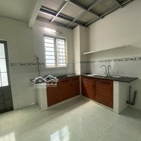 Bán Nhà Đường 160, Lã Xuân Oai , 85M2 , Hẻm Xe Tải, Khu Phân Lô, Giá 5Tỉ