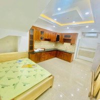 Trống Phòng Studio Rộng 30M2 Full Nội Thất, Cửa Sổ Thoáng Gần Đh Luật, Gigamall, Thủ Đức