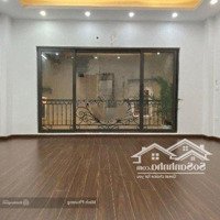 Cho Thuê Nhà Trần Quang Diệu View Công Viên 1/6Diện Tích70M X 5Tầngmặt Tiền6M Mọi Mô Hình Kd,Vp Giá 25 Triệu/Th