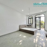 Căn Hộ Tách Bếp Full Nội Thất Máy Giặt Riêng _Ban Công Lớn View Sông Cực Thoáng_Đậu Được Oto