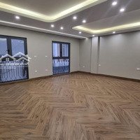 Cho Thuê Nhà Nguyên Căn Có Thang Máy Ngõ 31 Nguyễn Khả Trạc.diện Tích160M2 X 6T,Mặt Tiền10M. Giá 60 Triệu