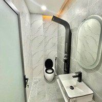 Nhà Mới Căn Góc--Hẻm 8M--Dương Quảng Hàm Phường 5:4X16M 4 Lầu- 6 Phòng-6Wc___25 Triệu/Tháng