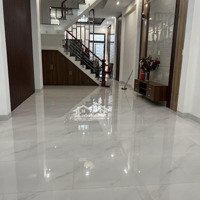 Khách Tìm Nhà Đường Ôtô 78,2M2, Đ. Phùng Hưng - P. 14 - Quận 5, Đang Cho Thuê 31 Triệu