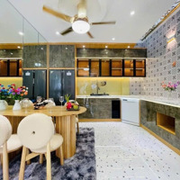 Sở Hữu Ngay Con Nhà Đẹp 52M2 Đường Nguyễn Thái Sơn P3 Gv. Liên Hệ: 0888714651 Nguyên