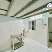 Duplex Ngay Hoàng Hoa Thám - Cộng Hoà - Hoàng Văn Thụ