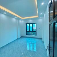 Bán nhà 40m2, xây dựng 4 tầng cạnh trường Lý Nam Đế, TT Trạm Trôi, Hoài Đức. Lh 0986732688