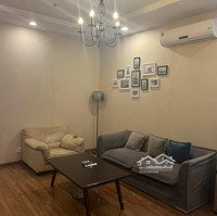 Chính Chủ Cho Thuê Căn Hộ T9 Giá Rẻ, Siêu Thoáng !