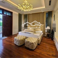 Bán Siêu Phẩm Căn Biệt Thự 3 Tầng, Diện Tích 650M2, Thang Máy, Hồ Bơi, Khu Vip Hoà Xuân, Đà Nẵng.