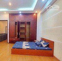 Chính Chủ Cho Thuê Phòng Lầu 2 Có Ban Công, 7 Triệu 45M2 Đầy Đủ Nội Thất