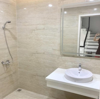 Chia Sẻ Văn Phòng Mon City, 8 Triệu, 40M2, 1 Phòng Ngủ 1 Vệ Sinh Nam Từ Liêm. Liên Hệ: 0985643750