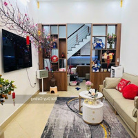 Cho Thuê Nhà Phố Thái Hà 30M, 4 Tầng, 3 Phòng Ngủ. Giá Bán 14 Triệu/ Tháng. Full Nội Thất
