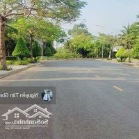 Bán Dùm Ông Bác Lô Đất Thổ Cư Mt.đường Dương Minh Châu. Diện Tích: 120M2 Đất Tc, Giá Bán 800 Triệu. Shr. Liên Hệ:0989406373