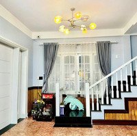 Bán Villa Đường Ba Tháng Tư - Ngay Cửa Ngõ Đà Lạt - Cách Hồ Chỉ 500M