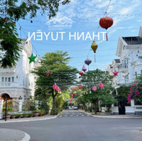 Bán Biệt Thự Nội Thất Gỗ Chất Lượng, Nhà Mới Đẹp Vào Ở Ngay Đón Tết_Cityland Gardenhills.thanhtuyền