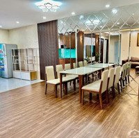 Bán Căn Hộ 110M2 Đường Nguyễn Văn Linh Việt Hưng Long Biên 4.850 Tỷ.