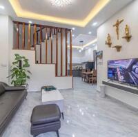 Bán villa nhỏ xinh tại Lữ Gia Phường  Đà Lạt