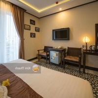 Bán Hotel Đang Kinh Doanh Tốt - Mặt Phố Lý Thái Tổ, Hội An