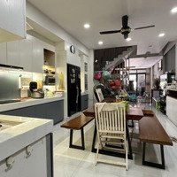 Bán Np Mặt Phố Trịnh Quang Nghị, 9,5 Tỷ, 100M2, 5 Phòng Ngủ 5 Vệ Sinh Q8, Hcm