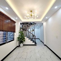 Căn Nhà Đ.phổ Quang, Tân Bình, 48M2 Shr 4 Phòng Ngủ, 3 Phòng Tắm, Công Chứng Về Chỉ 3,68 Tỷ Lh Ngay