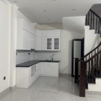 Mình Bán Nhà Ở Đào Tấn, Ba Đình, Diện Tích Xây Dựng 42 M2 X 6 Tầng Thang Máy, Lô Góc. 11.2 Tỷ