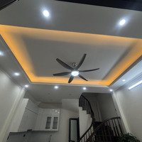 Mình Bán Nhà Ở Đào Tấn, Ba Đình, Diện Tích Xây Dựng 42 M2 X 6 Tầng Thang Máy, Lô Góc. 11.2 Tỷ