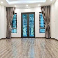 Nhà Đẹp Đón Tết, Phố Doãn Kế Thiện, Ô Tô Gần, Kinh Doanh, Thang Máy, 40M2,Mặt Tiền4.5M, Giá Nhỉnh 8 Tỷ