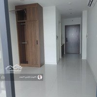 Cho Thuê Căn Hộ Central Premium,Diện Tích26M2, Có Máy Lạnh Và Rèm Cửa, Máy Nước Nóng, Giá 7 Triệu/Tháng.