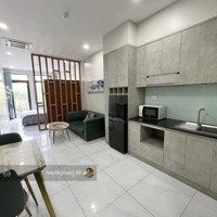 Cho Thuê Căn Hộ 45M2 Sẵn Nội Thất, Ban Công. Khu Vực Sân Bay Tân Sơn Nhất, Phường 2 Tân Bình