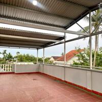 BÁN NHÀ ĐẸP 3tầng ĐƯỜNG LÝ NAM ĐẾ  PHƯỜNG AN HOÀ TP HUẾ   Diện tích : 100m2.
