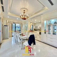 Cho Thuê Biệt Thự Tại Vinhomes Riverside, Giá Thỏa Thuận, 369M2, 4 Phòng Ngủ 4Wc