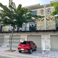 Hàng Ngộp Shophouse 3Tầng Suncasa Central Giá 3,2X/Tỷ Cho Thuê Được Từ 17 Triệu/Tháng Kinh Doanh Tốt