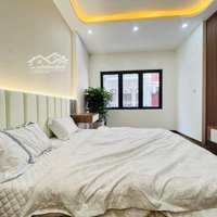 Bán Nhà Nguyễn Đức Cảnh - Nhà Đẹp Phân Lô - Full Nội Thất - Ở Ngay Chỉ 9,7 Tỷ -Diện Tích56M2 X 4 Tầng